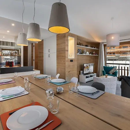 - Renove Proche Pistes Avec Balcon Et Parking - Fr-1-623-92 Apartment *